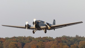 Photo of HB-HOP - Junkers Ju 52/3mg4e operated by Ju-Air