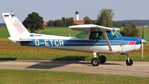 Photo of D-ETCR - Cessna 152 operated by Air Munich Aviation - Flugschule Jesenwang