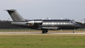 Photo of D-AEOM - Bombardier Challenger 604 operated by MHS Aviation