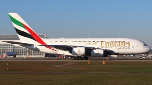 Photo of A6-EEL - Airbus A380-861 operated by Emirates
