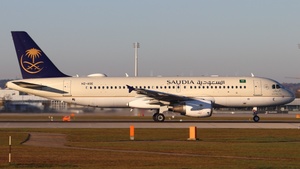 HZ-ASE - Airbus A320-214