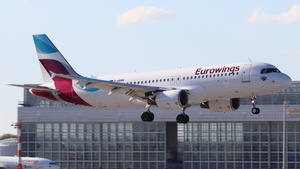 D-ABNN - Airbus A320-214