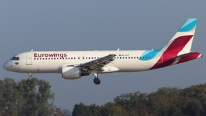 9H-EUT - Airbus A320-214