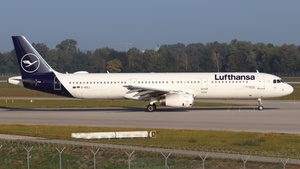 D-AISJ - Airbus A321-231