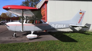 Photo of D-EWAA - Cessna 172R Skyhawk II operated by HAEUSL'AIR – Flugschule Michael Haeusler