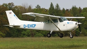 Photo of D-EHCP - Reims-Cessna F172N Skyhawk II operated by Air Munich Aviation - Flugschule Jesenwang