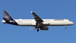 Photo of D-AIDG - Airbus A321-231 operated by Lufthansa