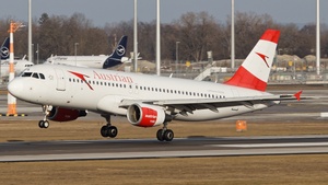 Photo of OE-LXA - Airbus A320-216 operated by Austrian Airlines
