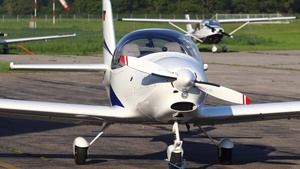 D-EQLA - Aquila A211GX