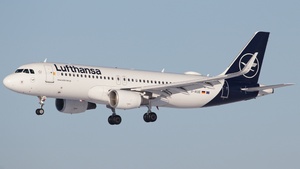 D-AIUE - Airbus A320-214