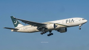 Photo of AP-BGK - Boeing 777-240(ER) operated by PIA Pakistan International Airlines