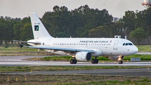 Photo of A-1102 - Airbus A319-112 operated by Pakistan Air Force