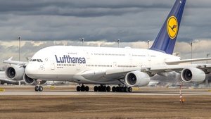 Photo of D-AIML - Airbus A380-841 operated by Lufthansa