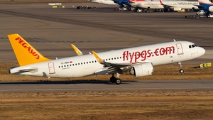 Photo of TC-NBM - Airbus A320-251N operated by Pegasus Airlines
