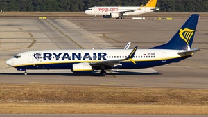 SP-RNP - Boeing 737-8AS