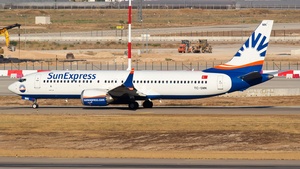 TC-SMK - Boeing 737 MAX 8