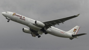 9M-LFC - Airbus A330-343