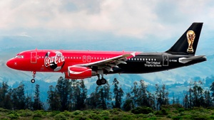 Photo of G-POWK - Airbus A320-233 operated by Titan Airways