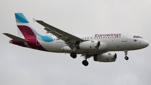 Photo of D-AGWF - Airbus A319-132 operated by Eurowings