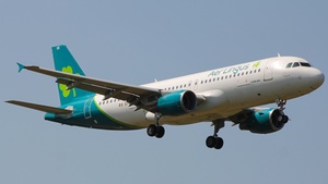 EI-DVK - Airbus A320-214