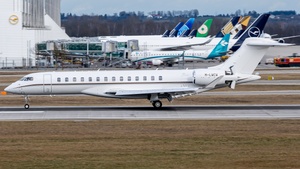 Photo of M-LWCW - Bombardier Global 7500 operated by Eircraft