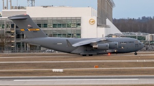Photo of 09-9212 - Boeing C-17A Globemaster III operated by US Air Force