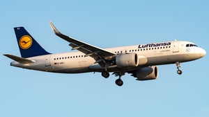 Photo of D-AINJ - Airbus A320-271N operated by Lufthansa