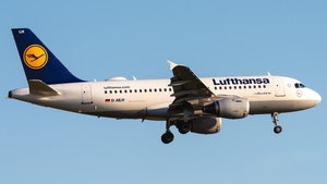 Photo of D-AILH - Airbus A319-114 operated by Lufthansa