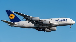 Photo of D-AIMK - Airbus A380-841 operated by Lufthansa