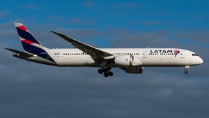 Photo of CC-BGL - Boeing 787-9 Dreamliner operated by LATAM Airlines