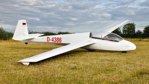 Photo of D-4386 - Schleicher ASK 13 operated by Aero-Club Koblenz