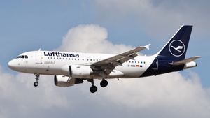 Photo of D-AIBG - Airbus A319-112 operated by Lufthansa