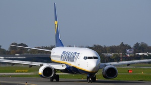Photo of EI-DHC - Boeing 737-8AS operated by Ryanair