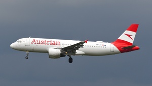 Photo of OE-LBT - Airbus A320-214 operated by Austrian Airlines