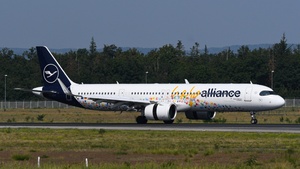 Photo of D-AIEP - Airbus A321-271NX operated by Lufthansa