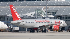 Photo of G-LSAG - Boeing 757-21B operated by Jet2