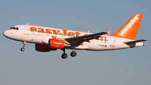 Photo of G-EZNM - Airbus A319-111 operated by easyJet