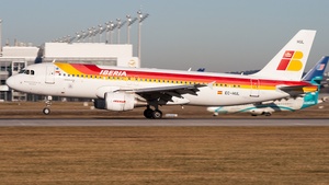 Photo of EC-HUL - Airbus A320-214 operated by Iberia