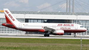 Photo of D-ABDN - Airbus A320-214 operated by Air Berlin