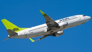 Photo of YL-BBL - Boeing 737-33V operated by airBaltic