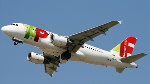 Photo of CS-TTI - Airbus A319-111 operated by TAP Air Portugal