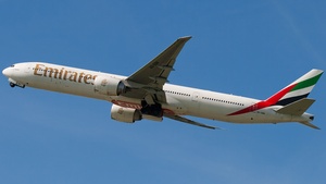 Photo of A6-EBN - Boeing 777-36N(ER) operated by Emirates