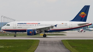 Photo of D-AHIN - Airbus A319-112 operated by Hamburg International
