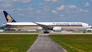 Photo of 9V-SWT - Boeing 777-312(ER) operated by Singapore Airlines