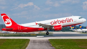 Photo of D-ABDC - Airbus A320-214 operated by Air Berlin