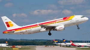Photo of EC-HTC - Airbus A320-214 operated by Iberia