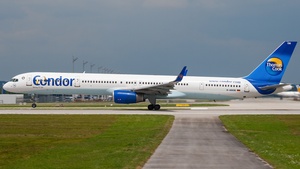Photo of D-ABOB - Boeing 757-330 operated by Condor