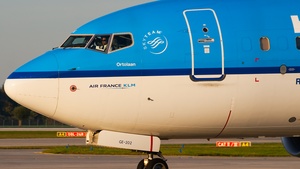 Photo of PH-BGE - Boeing 737-7K2 operated by KLM Royal Dutch Airlines