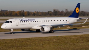 Photo of D-AEBC - Embraer ERJ-195LR operated by Lufthansa CityLine