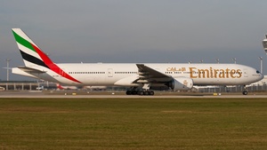 Photo of A6-EMV - Boeing 777-31H operated by Emirates